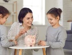 Manajemen Keuangan Bagi Ibu Rumah Tangga Agar Bisa Menyusun Budget Belanja Bulanan Dengan Bijak